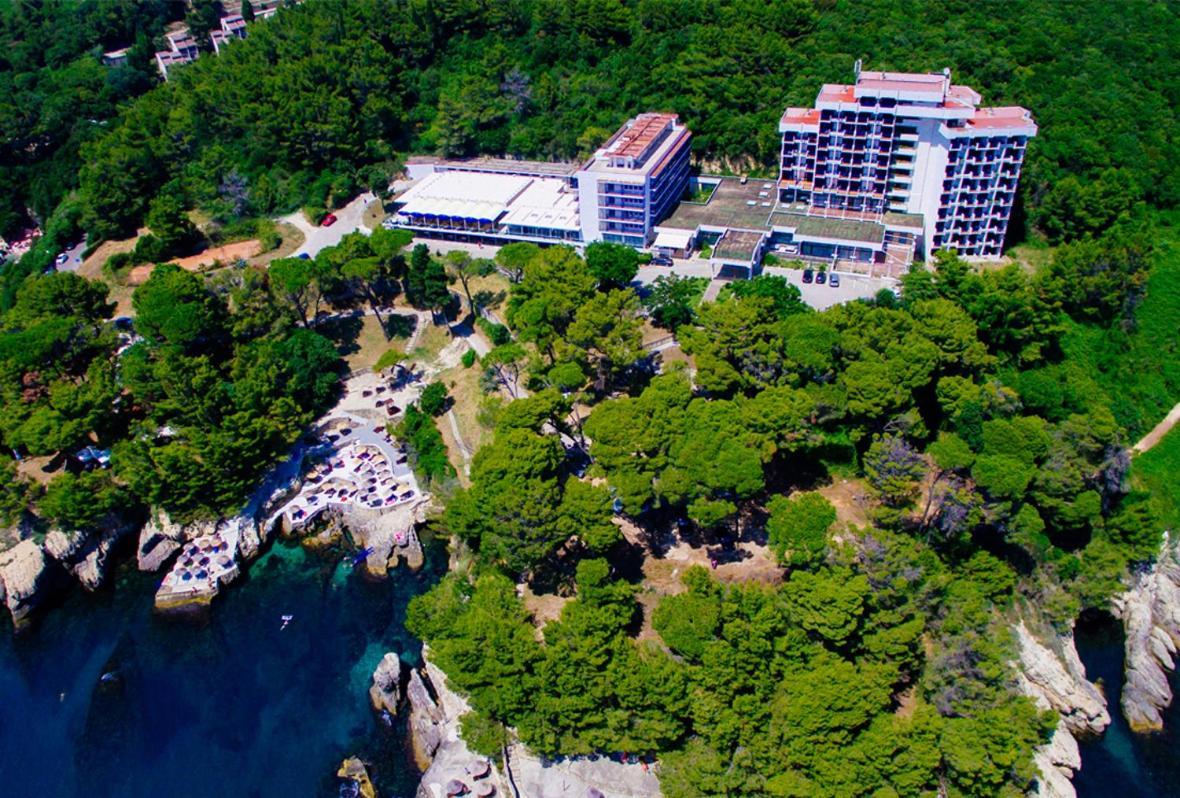 Corpus A - Hotel Albatros Улцинь Екстер'єр фото